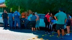 Habla el hombre que socorrió al nene encerrado en el auto