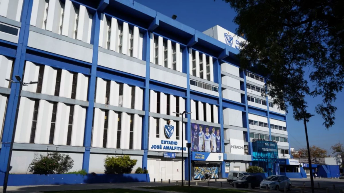La drástica decisión de Vélez contra los cuatro detenidos