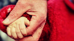 Buscan una familia solidaria para cuatro niños en Neuquén