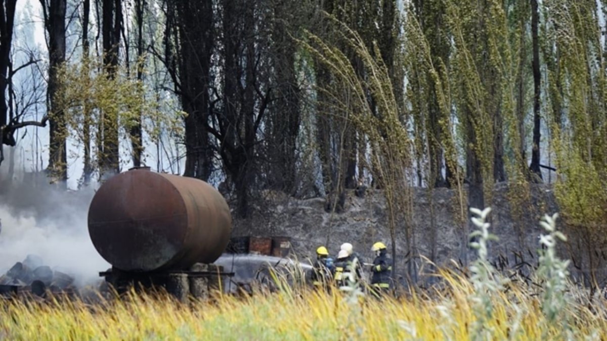 Incendio en Cinco Saltos: el fuego está controlado