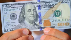 En Neuquén el salario mínimo es de 100 dólares