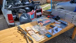 Múltiple allanamiento en la cordillera: 3 detenidos con drogas y armas de fuego