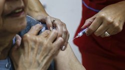 Regueiro sobre las vacunas antigripales: "Plantean equidad social”