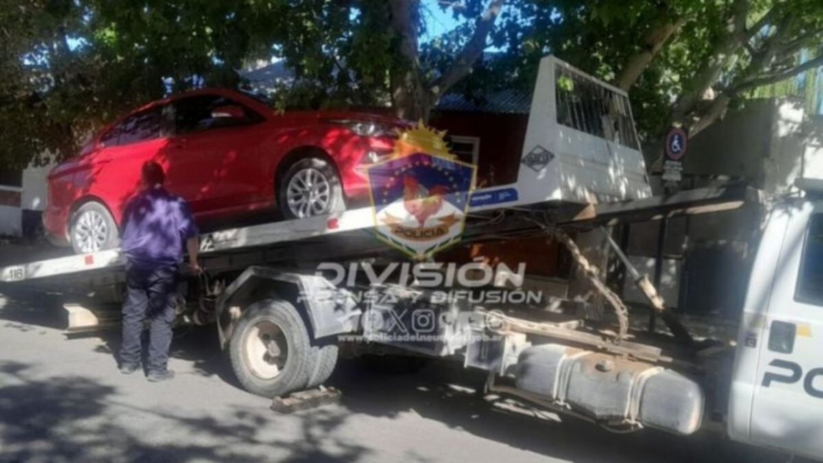 Violento defendió a conductora borracha y fue detenido