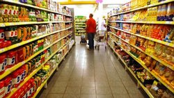 Neuquén: cayó 9,9% el consumo en los supermercados
