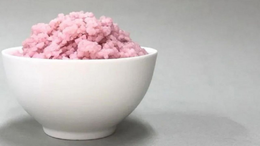 Así es el "arroz de carne" color rosa cultivado en laboratorio