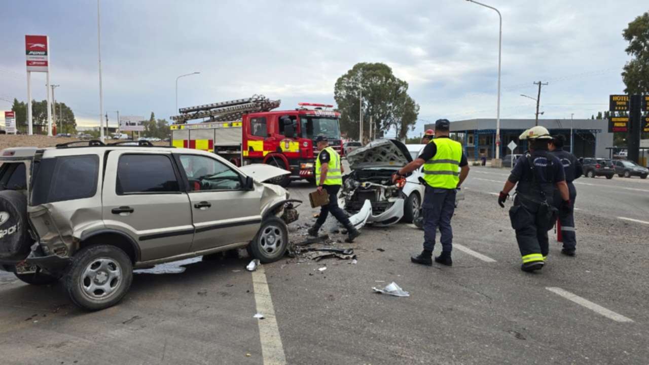 Triple choque en la Ruta 7: cómo están los seis heridos tras un fuerte accidente