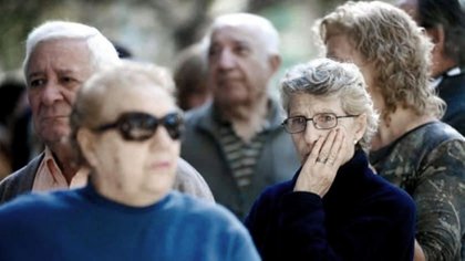Cuánto cobrarán los jubilados con aumento en agosto ¿Hay bono?