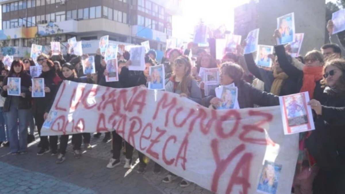 Marcharon en Neuquén, a una semana de la desaparición de Luciana Muñoz