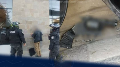 Pánico por un hombre armado dentro de un banco del centro de Neuquén