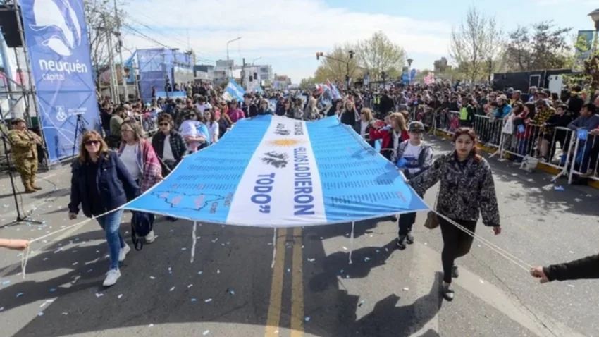 Confirmado: se viene el desfile por el aniversario de Neuquén