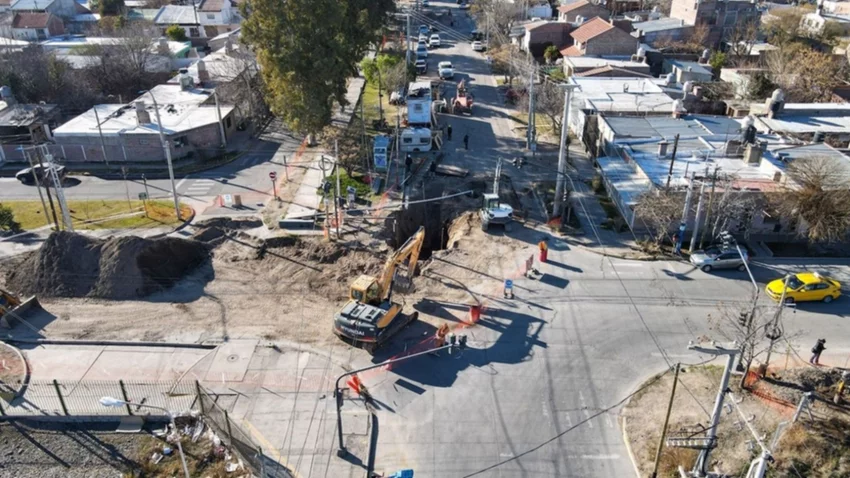 El gobierno provincial celebró la finalización de importante obra de cloacas en Neuquén