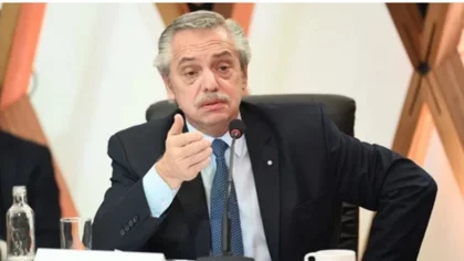 Fernández aseguró que existe una persecución contra el régimen de Maduro
