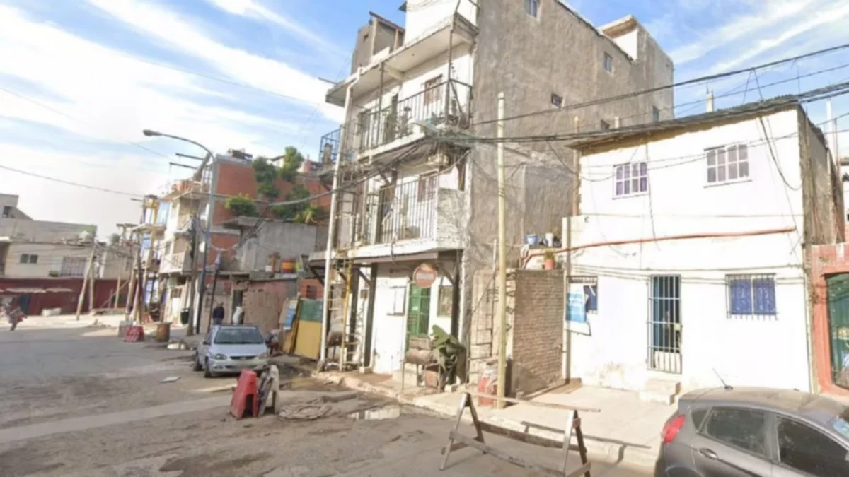 un chico de 15 años jugaba con un arma y mató a su amigo