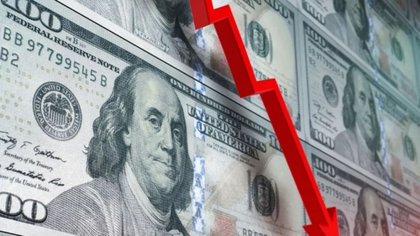 Dólar hoy: el blue con una caída sin freno y el MEP se dispara