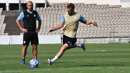 El equipo que piensa Mascherano para jugar ante Francia