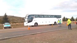 Viajaba borracho a San Martín de los Andes con 36 turistas a bordo