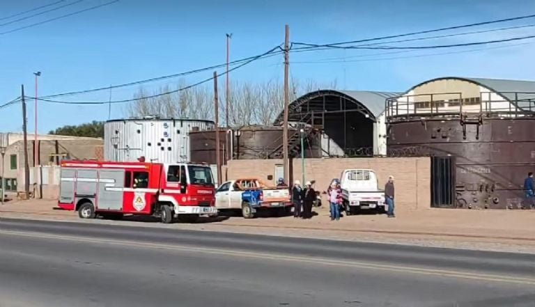 Soldaban un tanque y explotó: hay un operario herido- Soldaban un tanque y explotó: hay un operario herido