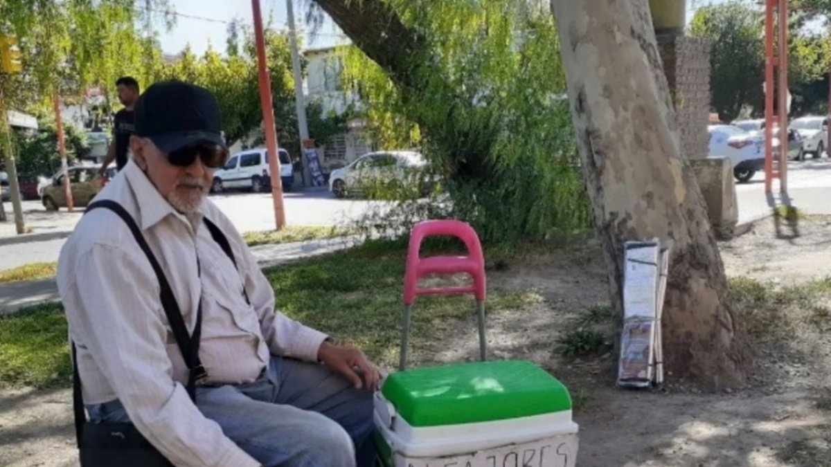 Murió un abusador, prófugo de la justicia, que vendía golosinas en Cipolletti