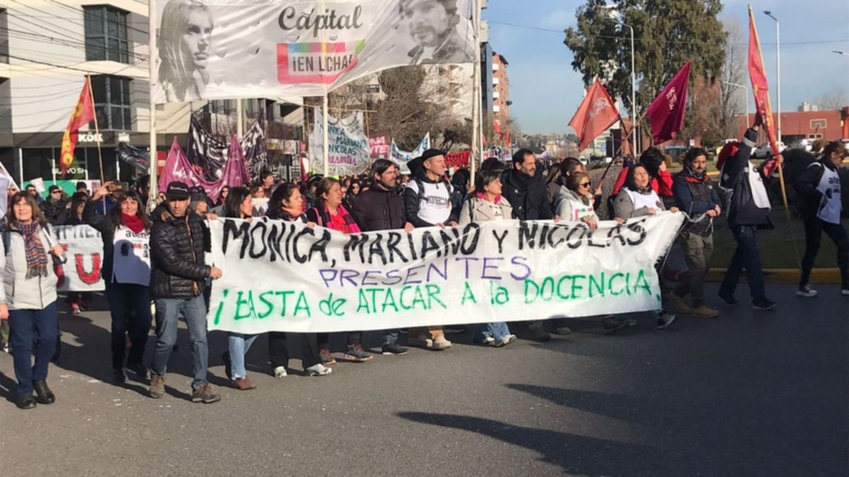ATEN comenzó un nuevo paro por 72 horas y reclama en Ciudad Judicial