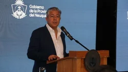 En la presentación de "Plan Clubes Sociales", Figueroa apuntó contra el narcomenudeo