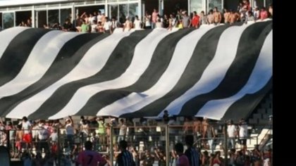 Por qué Fénix echó a jugadores y al técnico tras una escandalosa derrota