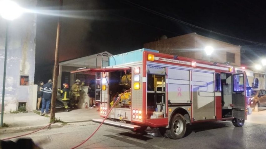 Quién era el hombre que murió en un incendio en Plaza Huincul
