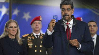 Más de 20 países y la Unión Europea le piden a Maduro las actas