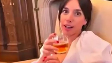 Nuevo video de Tamara Pettinato y Alberto Fernández