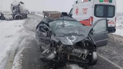Quién era el hombre que murió tras chocar contra un camión en Neuquén