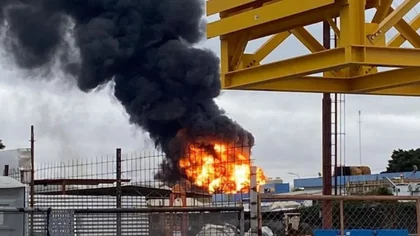 Video: Así se incendió una refinería de YPF