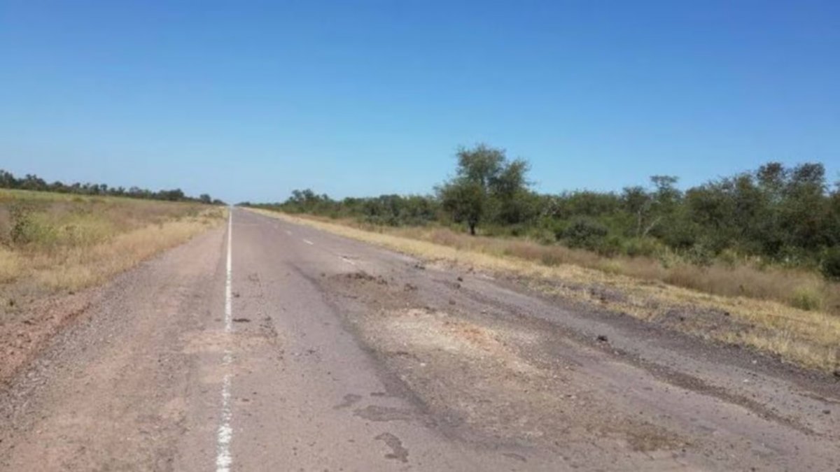 Hallaron a un niño atado de pies y manos en una ruta de Santiago del Estero
