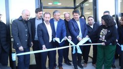 Gaido y Figueroa inauguraron el nuevo edificio del Instituto de Previsión Social