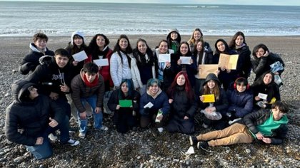 Donan dinero del viaje de estudios para ayudar a compañera con cáncer
