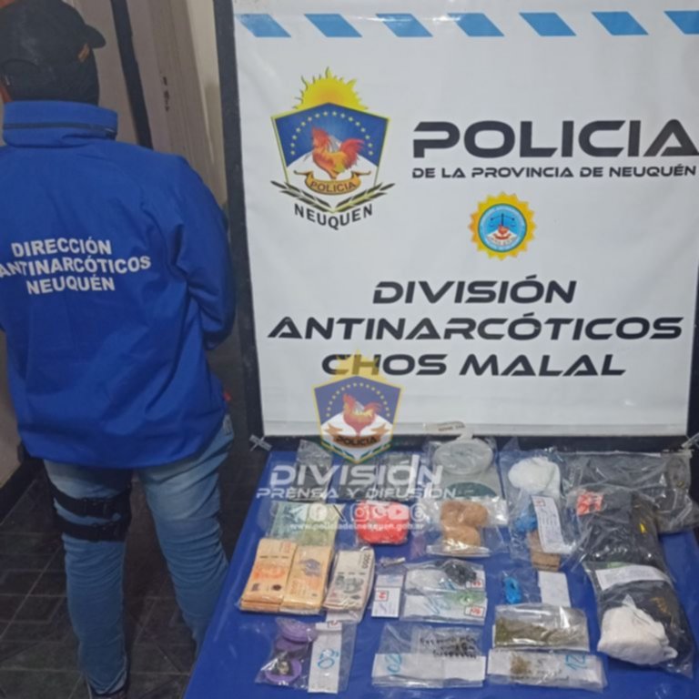 Desbarataron una banda dedicada al narcomenudeo en Chos Malal- Desbarataron una banda dedicada al narcomenudeo en Chos Malal