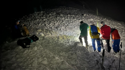 Avalancha en el Cerro López: hallaron con vida al turista desaparecido