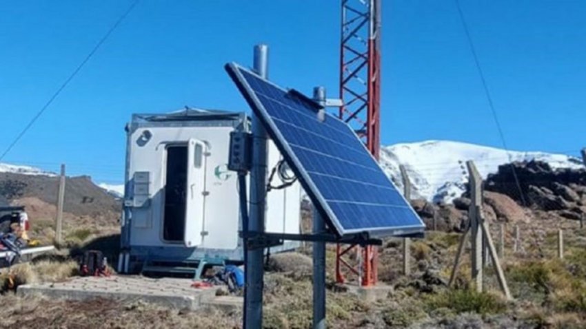 Reinstalan infraestructura clave para asegurar conectividad en Pino Hachado
