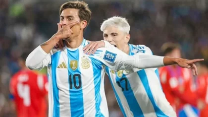 Cumplió el sueño: la foto de Garnacho de niño con la camiseta de Paulo Dybala