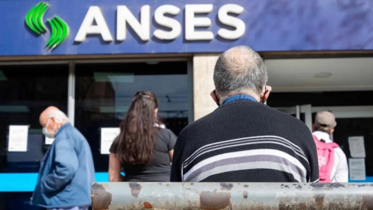 ANSES anunció que los jubilados tendrán aumento, bono y aguinaldo en diciembre