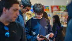 El gran éxito de la Feria del Libro en Neuquén: más de 35 mil personas por día