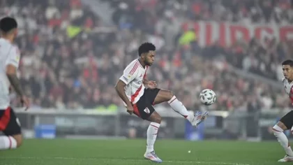 River goleó a Atlético Tucumán y se acerca a la punta