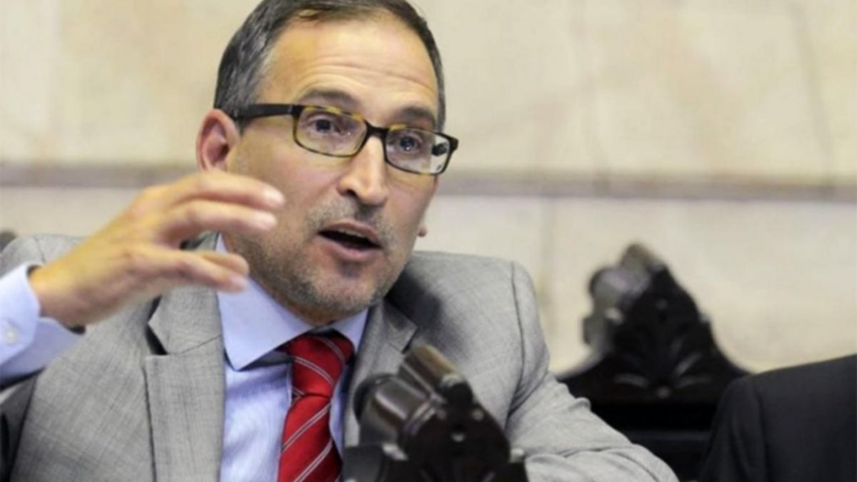 El veto y la excusa para pasar viejas facturas
