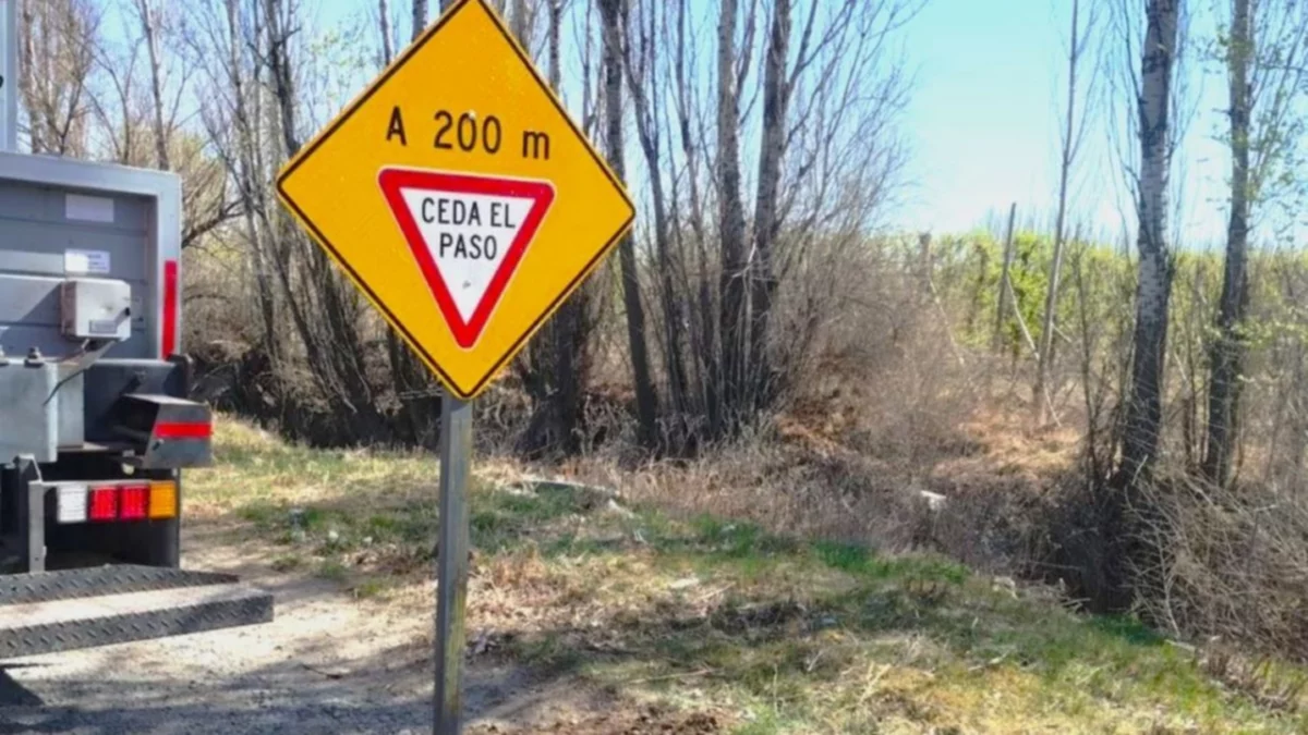 Continúan las mejoras en distintos tramos de la Ruta 22