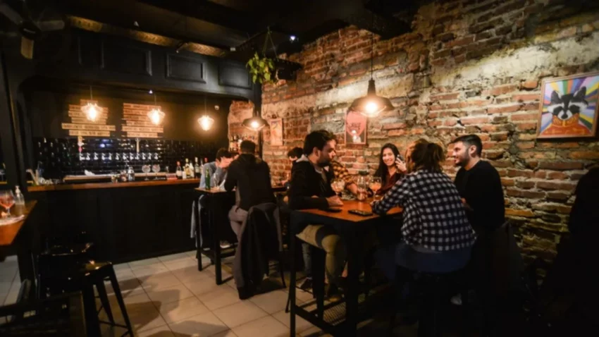 Bares y restaurantes de Neuquén extenderán su horario de cierre