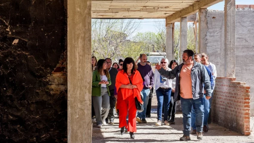 Neuquén reactivó obras escolares con fondos propios