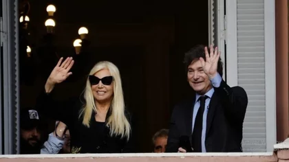 Susana Giménez y Javier Milei juntos en el balcón de Casa Rosada