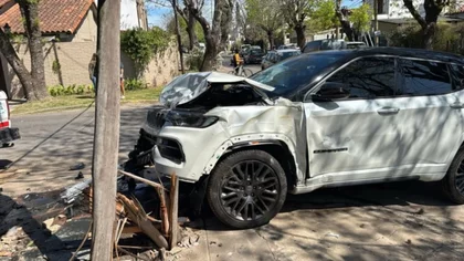 No pega una: Javier Altamirano sufrió una lesión ligamentaria en el choque