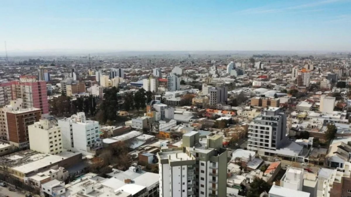 Los vecinos de Cipolletti realizan más de 100 reclamos por día al "Hola 147"