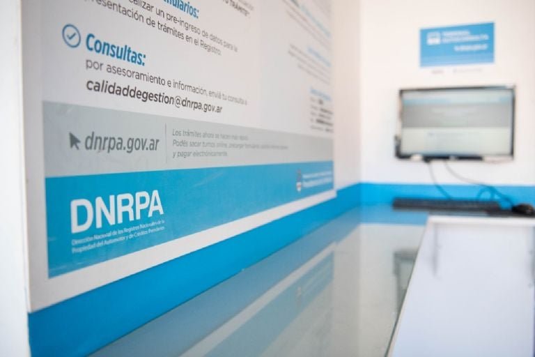 El Gobierno simplifica los trámites para la compra y venta de autos