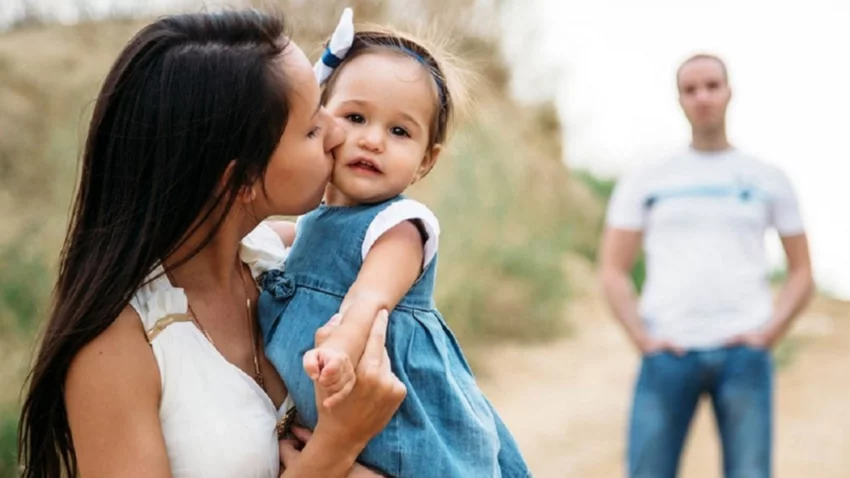 La lucha de un padre contra la Justicia para revincularse con su hija